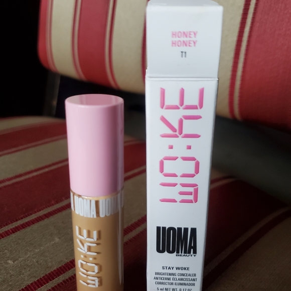 Uoma Stay Woke Concealer - Picture 1 of 1
